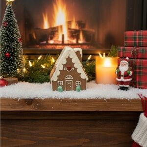 The Salem Collection Little Ginger Town Gingerbread House